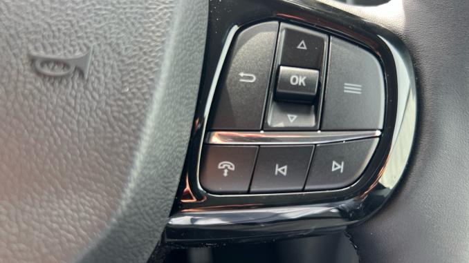 Ford Transit Custom 320 L1 Petrol Fwd 2.5 PHEV 232ps H1 Double Cab Van Sport Auto [NI] - Image 32